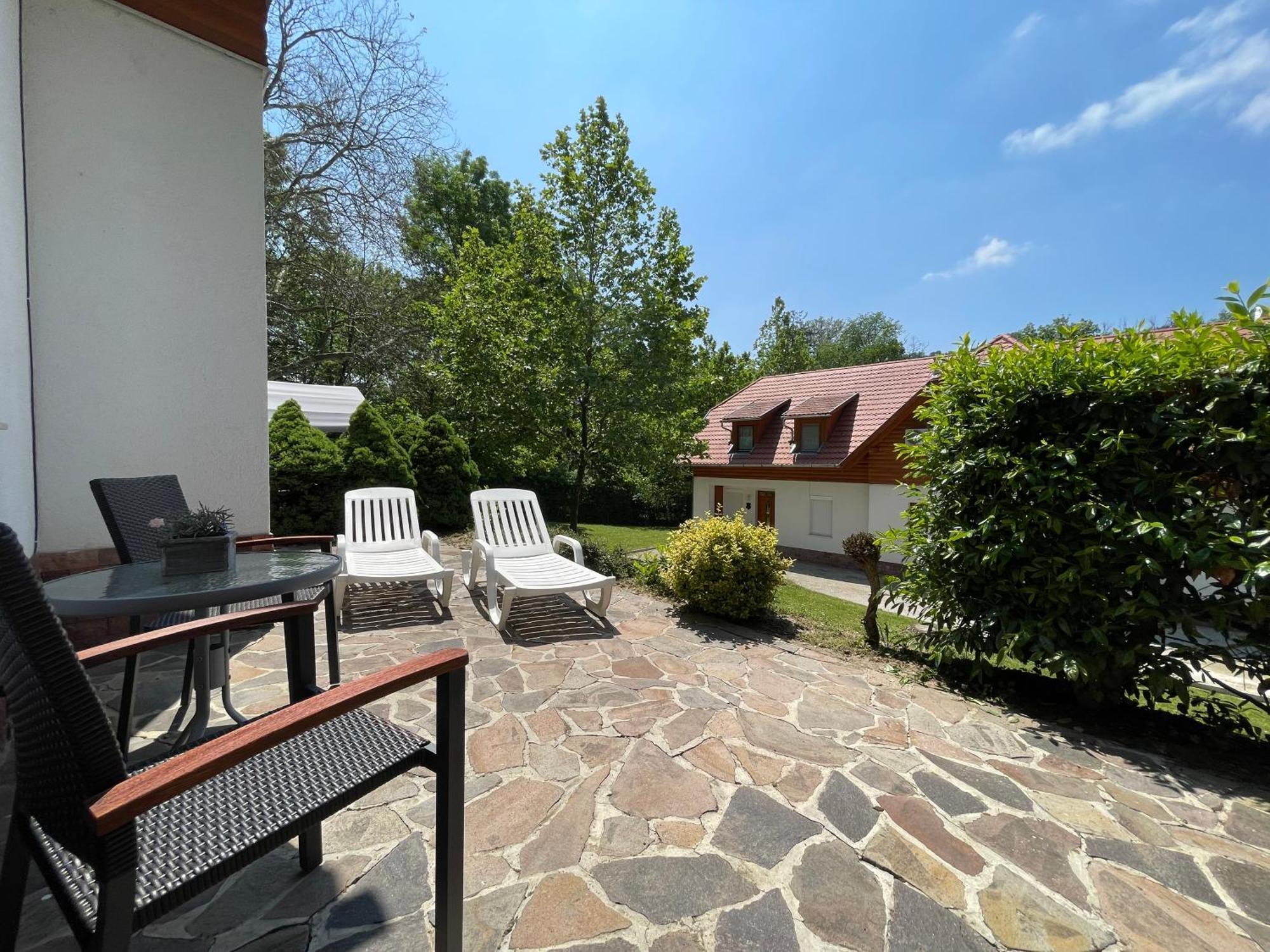 Appartement Kastelo Teraso Zalacsány Exterior foto